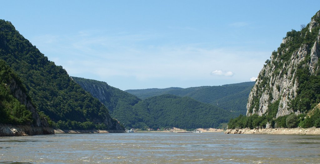 145.JPG - Ez már a szoros.