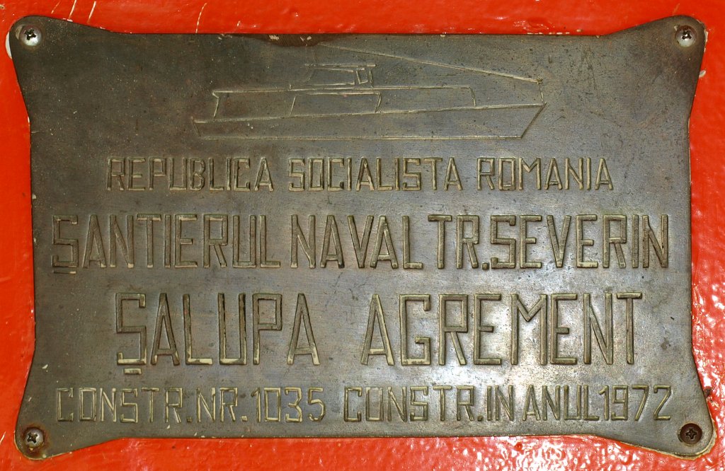 151.JPG - A hajónk névtáblája.